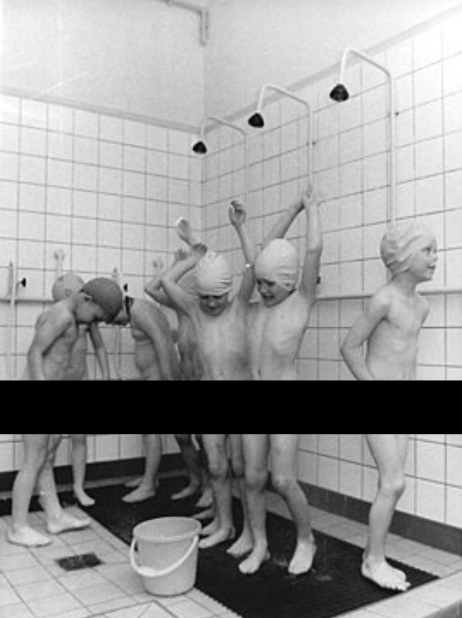 Doğu Almanya 1987 Anaokulu için Ortak Duş